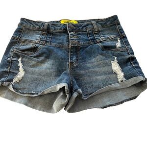 Vienna high rise distressed jean shorts size 9
